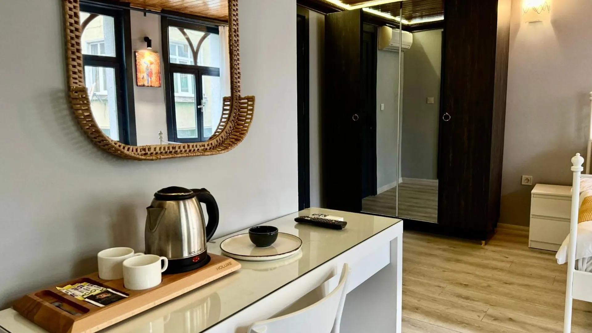 White Inn Taksim Κωνσταντινούπολη Ξενοδοχείο με διαμερίσματα